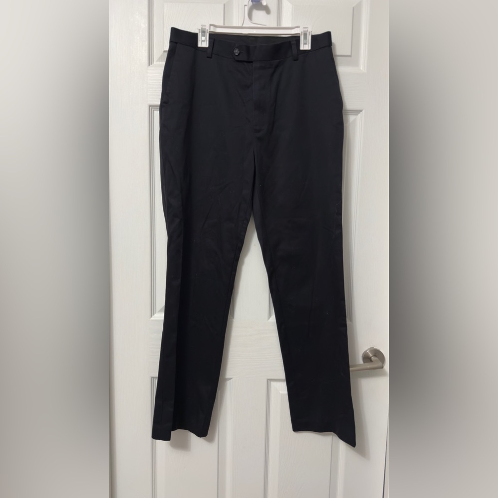Roundtree & Yorke Men's Black Dress Pants